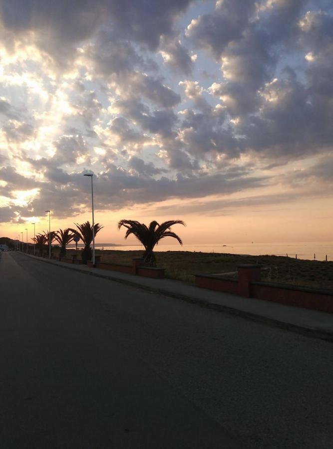 Il Respiro Del Mare Bed & Breakfast กัสซัลบอร์ดีโน ภายนอก รูปภาพ