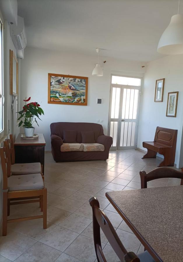 Il Respiro Del Mare Bed & Breakfast กัสซัลบอร์ดีโน ภายนอก รูปภาพ